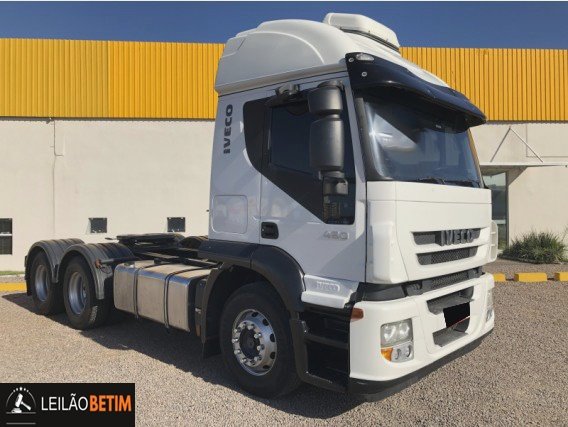 Iveco Stralis 480  Ano 2013