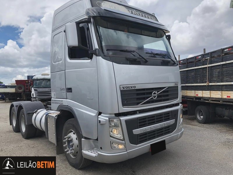 VOLVO FH 540 6X4 T Ano 2013 