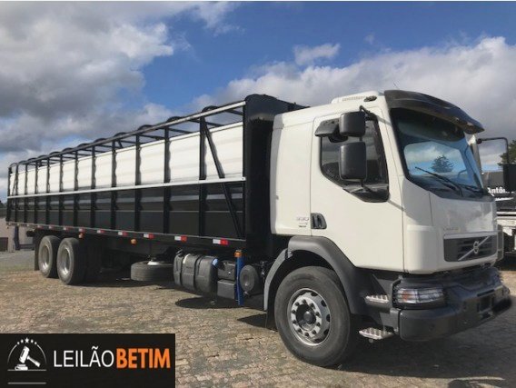 Volvo Vm 330 6X4 Ano 2013